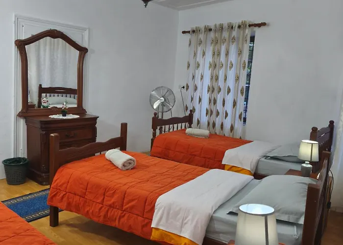 Onetwosleep Pensjonat *