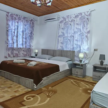 게스트하우스 Onetwosleep